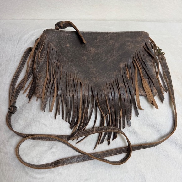 BED|STU Handbags - BED|STU Silverrock Crossbody Bag Distressed Brown Genuine Leather Fringe EUC